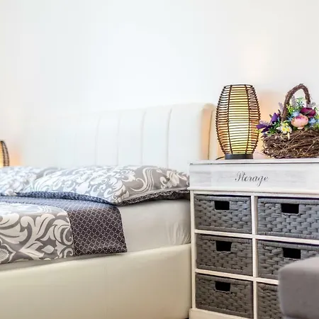 Luka Apartman *